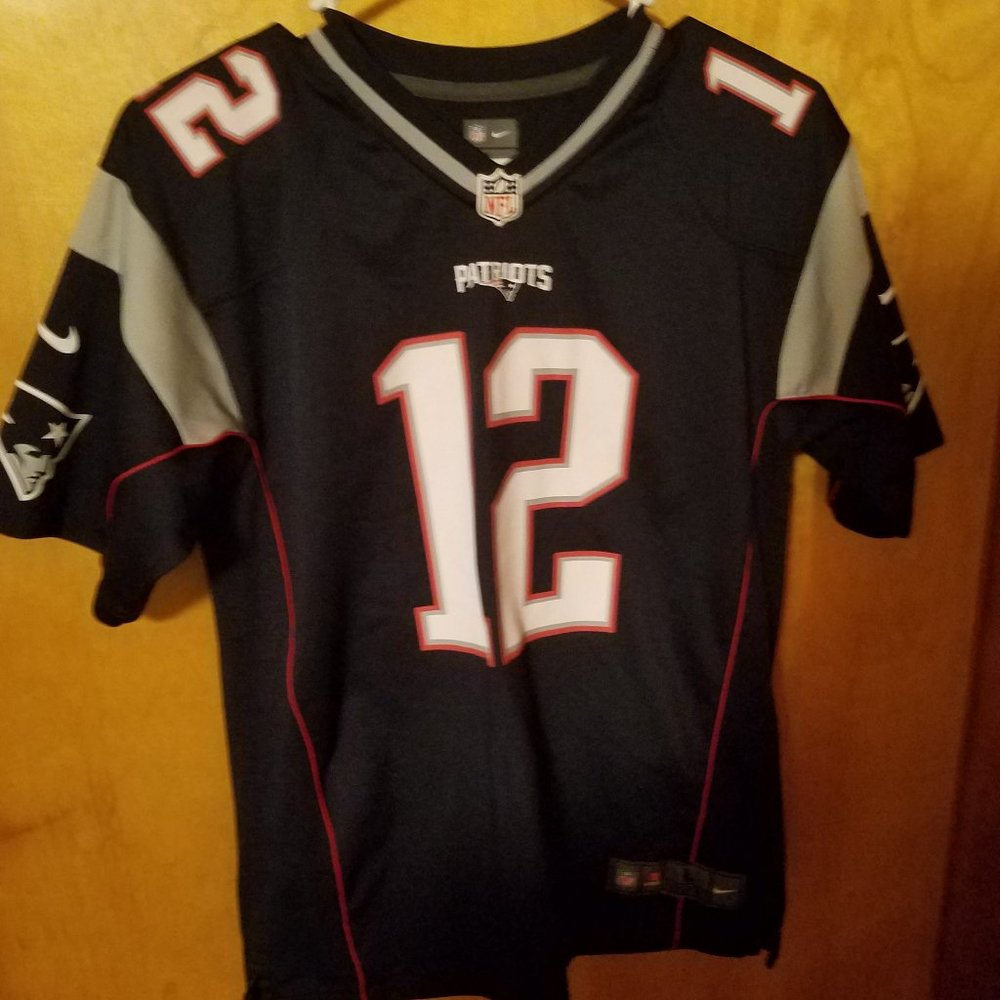 Brady Patriots jersey youth large